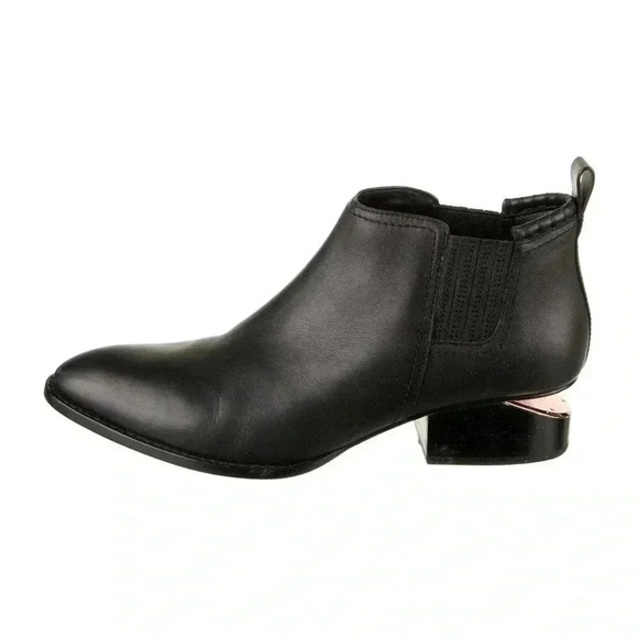 [38/7.5”]Alexander  Wang Kori Black Leather Chelsea Ankle Boots - Picture 1 of 10